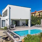 Vila Aurora Iii Marcana