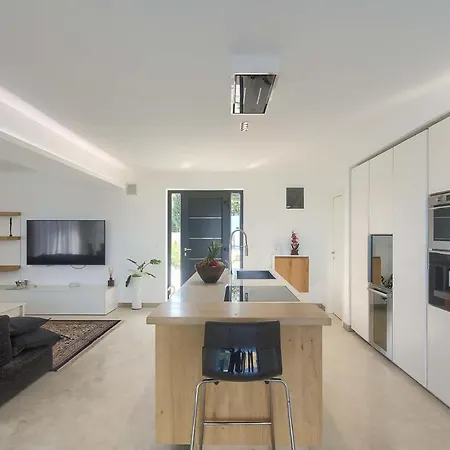 Aurora Iii * Marčana