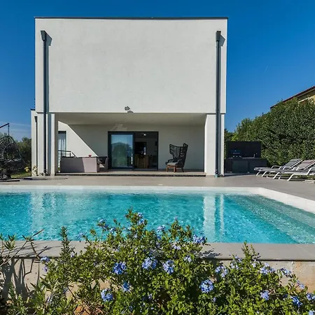 Villa Aurora Iii Marčana