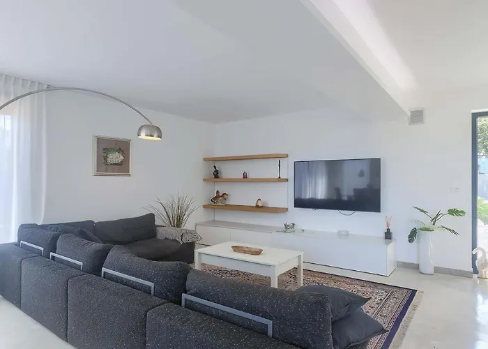 Villa Aurora Iii Marčana